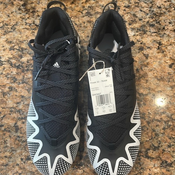 Adidas Freak Cleats Men’s 12 - Picture 3 of 7